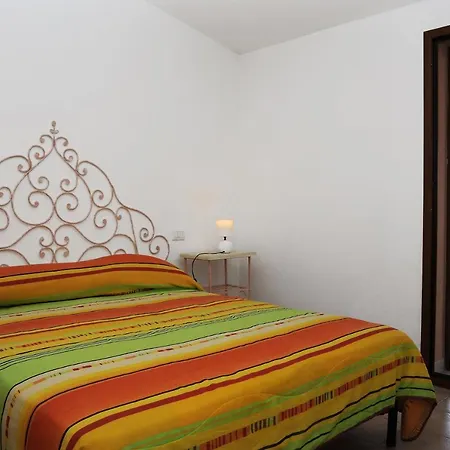 Apartment Dimore Dell'isola Rossa