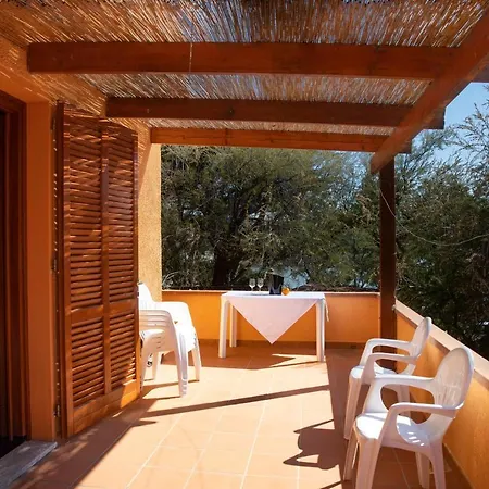 Apartment Dimore Dell'isola Rossa