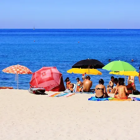 شقة Dimore Dell'isola Rossa