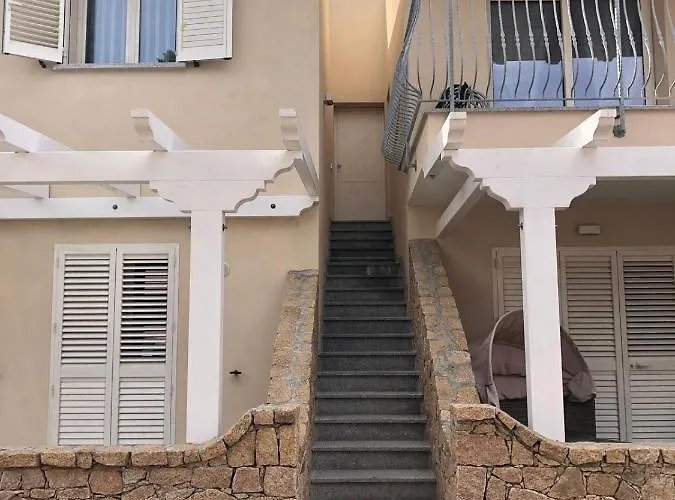 Dimore Dell'isola Rossa *